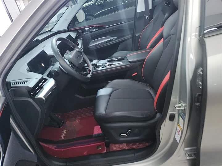 Фото 15 - Changan Oshan Z6