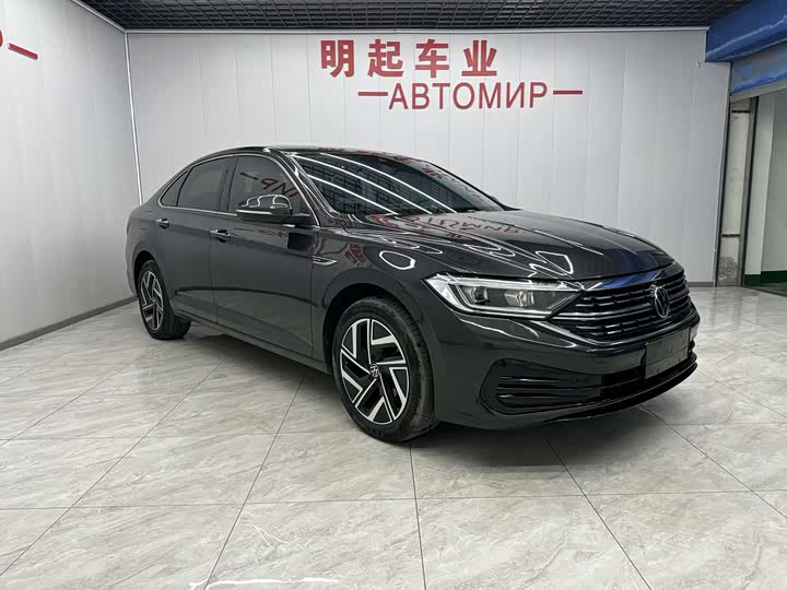 Фото 2 - Volkswagen Sagitar L