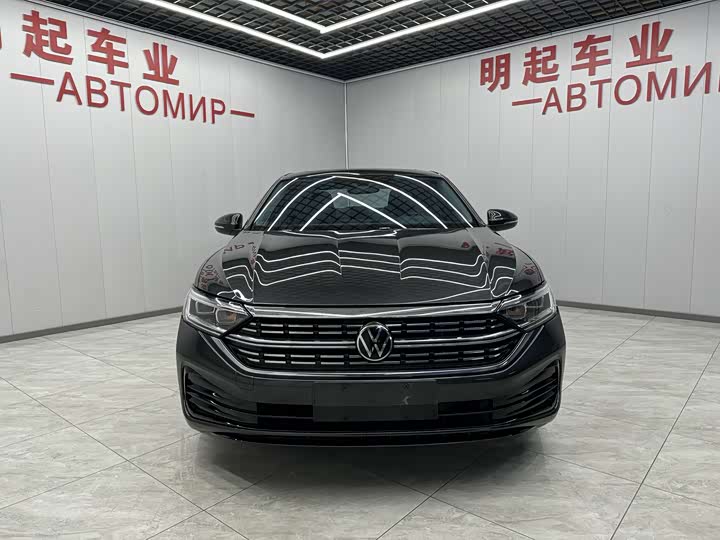 Фото 3 - Volkswagen Sagitar L