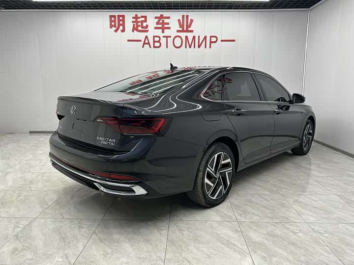 Фото 7 - Volkswagen Sagitar L