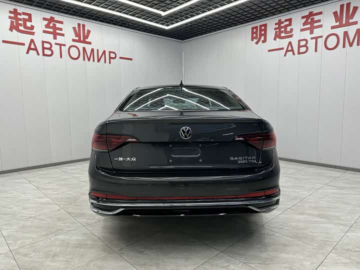 Фото 9 - Volkswagen Sagitar L