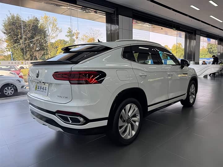 Фото 6 - Volkswagen Tayron X