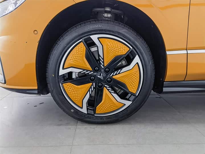 Фото 17 - Voyah Passion