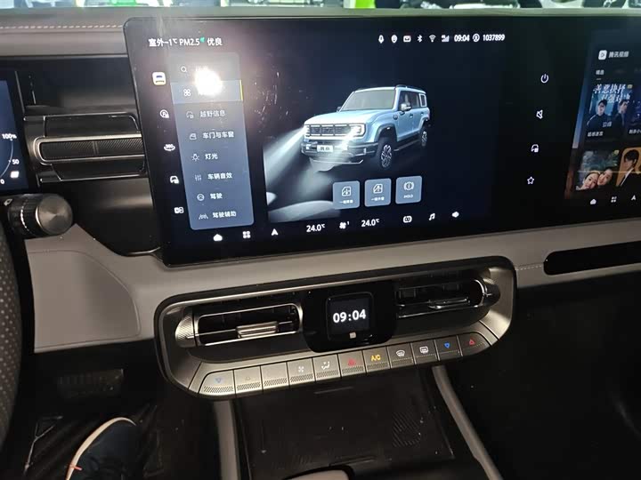 Фото 13 - BAIC Beijing BJ40