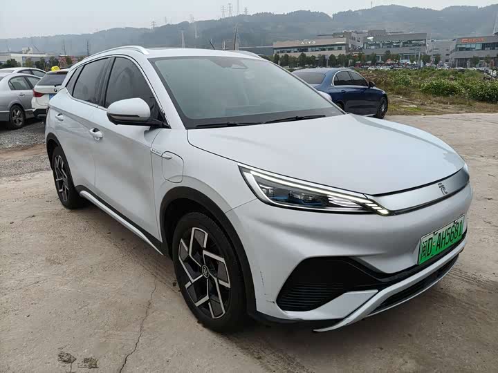 Фото 2 - BYD Yuan Plus