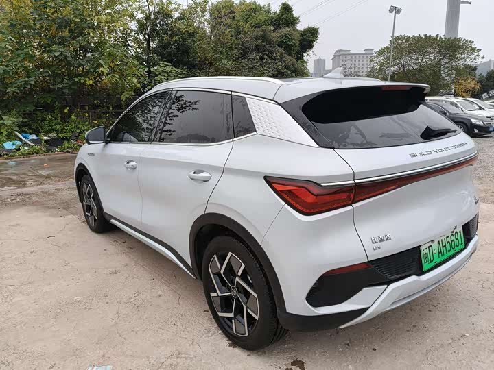 Фото 7 - BYD Yuan Plus