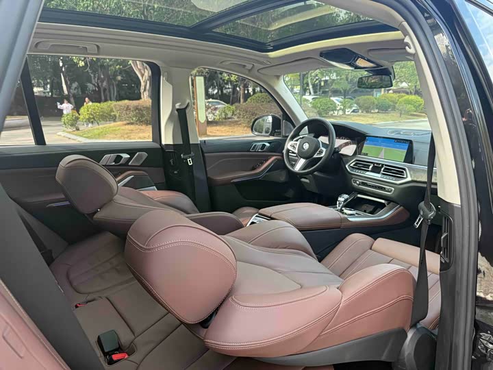 Фото 18 - BMW X5