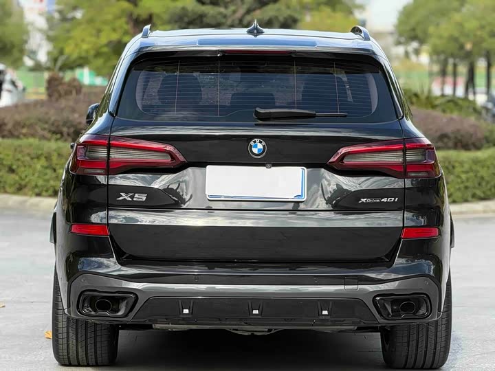 Фото 28 - BMW X5
