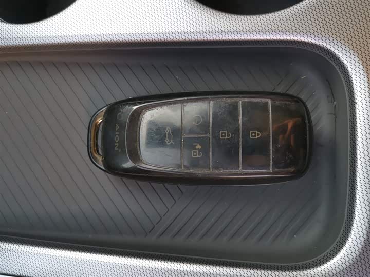 Фото 9 - GAC Aion Y