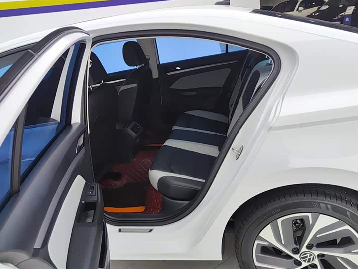 Фото 11 - Volkswagen Bora