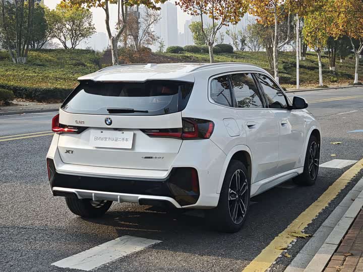 Фото 13 - BMW X1