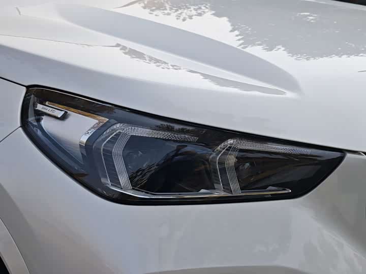 Фото 6 - BMW X1