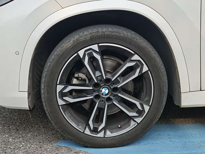 Фото 7 - BMW X1