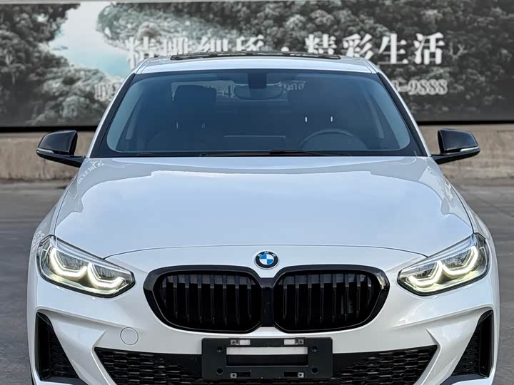 Фото 3 - BMW 1 Series