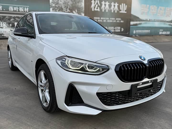 Фото 34 - BMW 1 Series