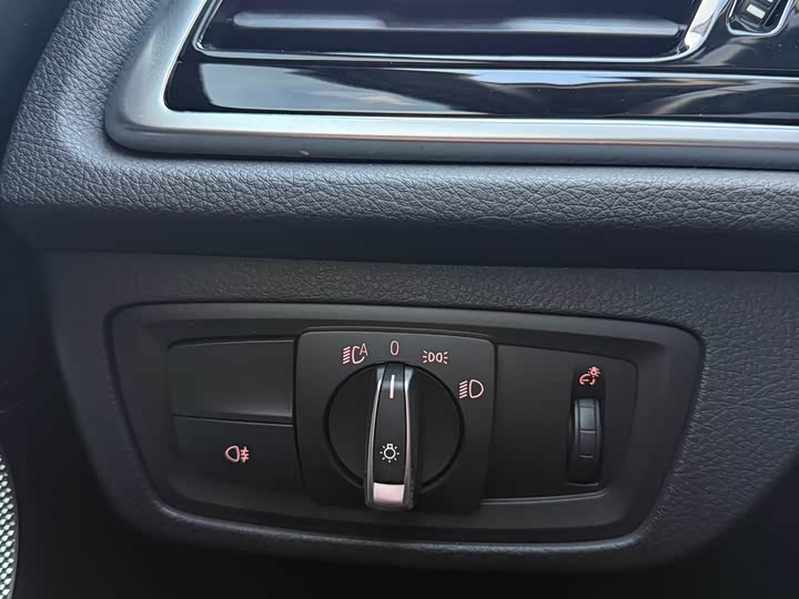 Фото 35 - BMW 1 Series