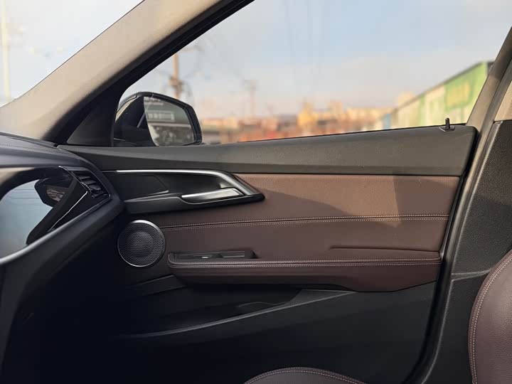 Фото 9 - BMW 1 Series