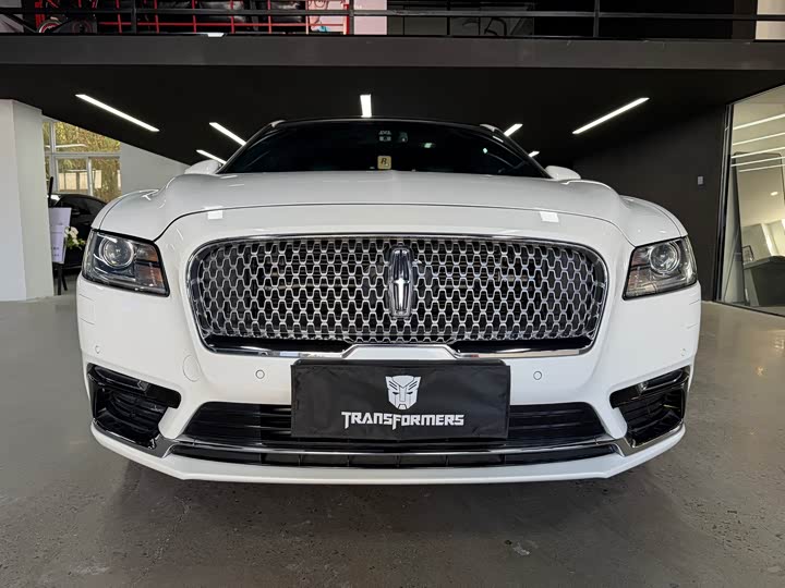 Фото 2 - Lincoln Continental