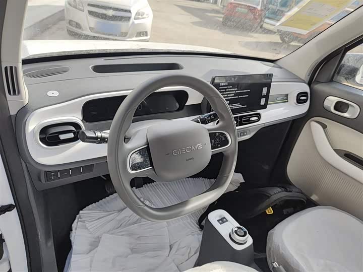 Фото 10 - Geely Galaxy Panda Mini