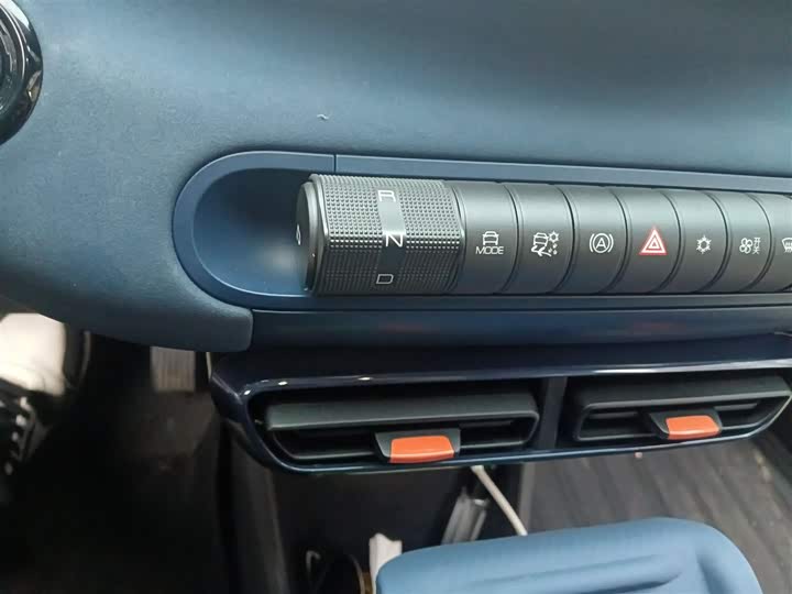 Фото 14 - BYD Seagull