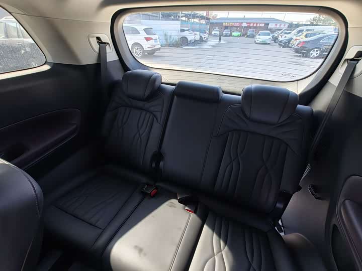 Фото 12 - GAC Trumpchi M8