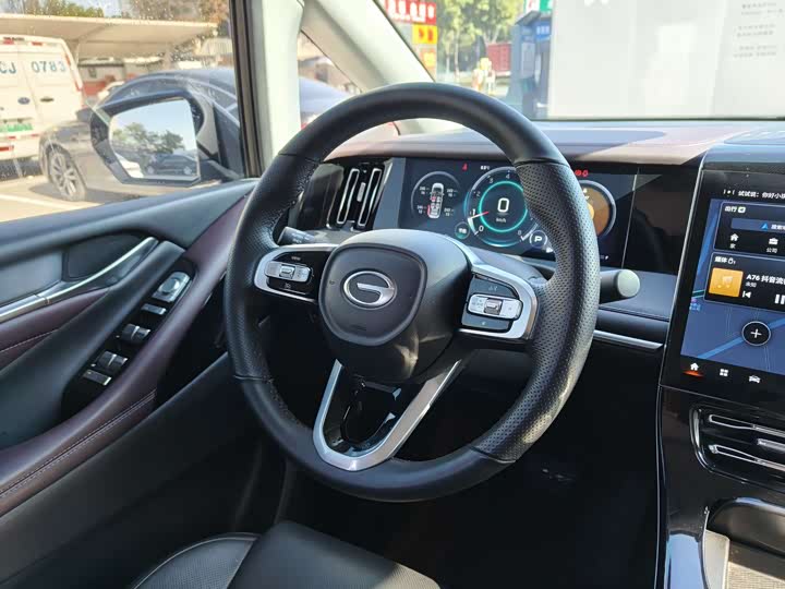 Фото 8 - GAC Trumpchi M8