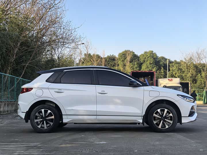 Фото 4 - BYD E2