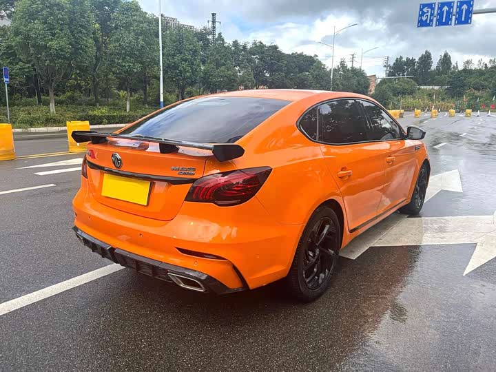 Фото 9 - MG Motor 6