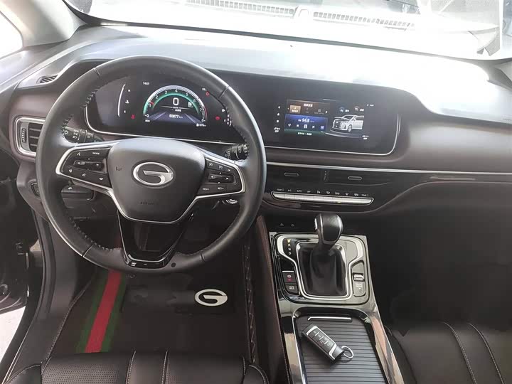 Фото 12 - GAC Trumpchi M6