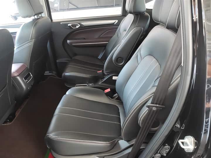 Фото 14 - GAC Trumpchi M6