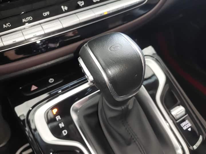 Фото 6 - GAC Trumpchi M6