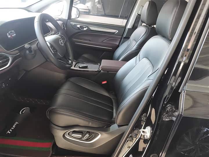 Фото 7 - GAC Trumpchi M6