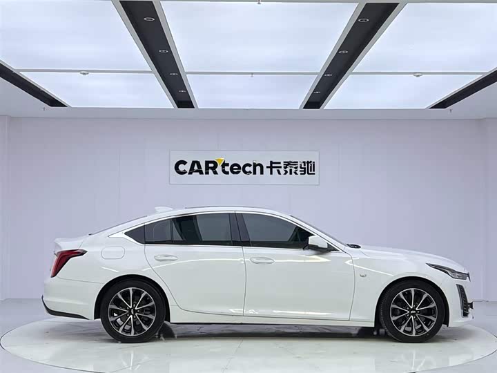 Фото 6 - Cadillac CT5