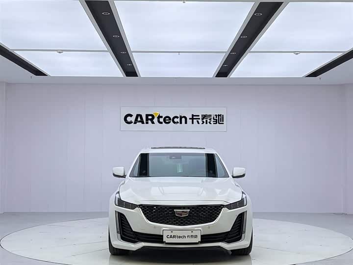 Фото 8 - Cadillac CT5