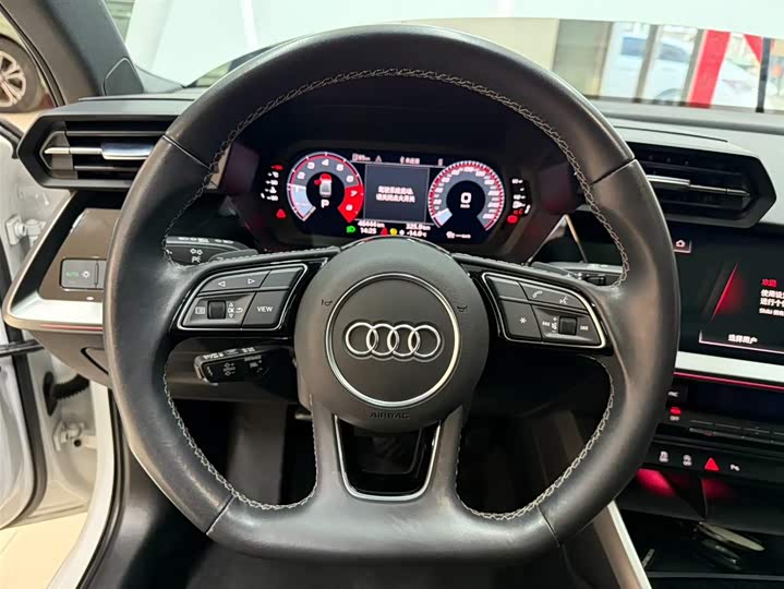 Фото 11 - Audi A3