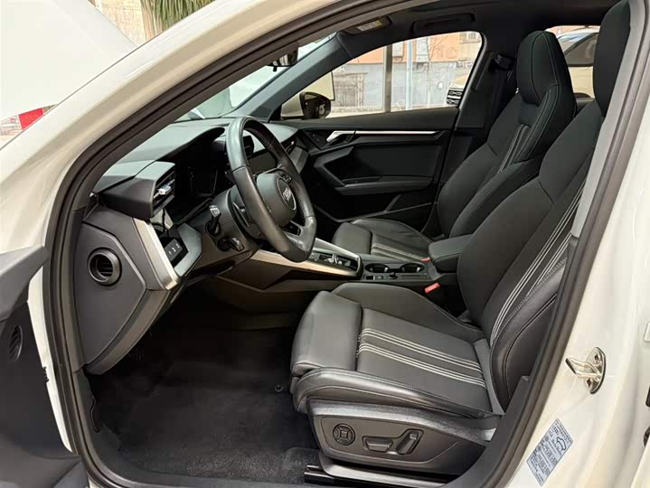 Фото 16 - Audi A3