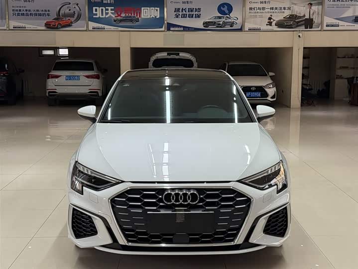 Фото 2 - Audi A3