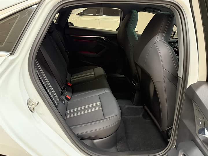 Фото 22 - Audi A3