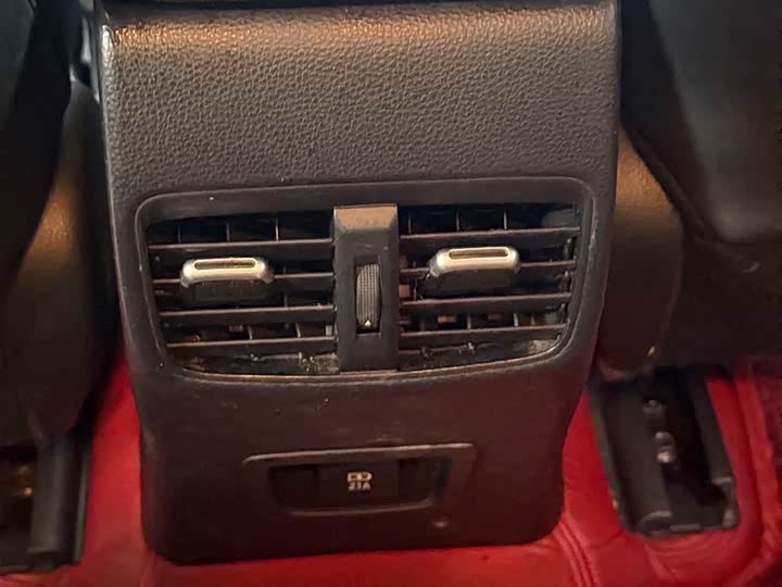 Фото 14 - Toyota Levin