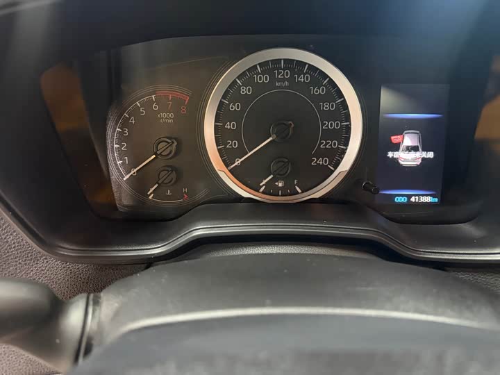 Фото 15 - Toyota Levin