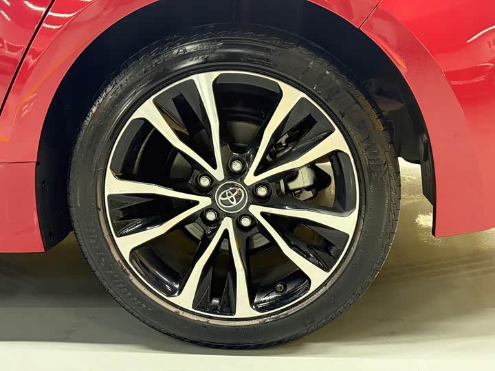 Фото 25 - Toyota Levin