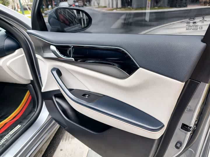 Фото 12 - BYD Qin Plus