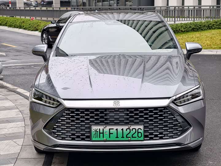 Фото 16 - BYD Qin Plus