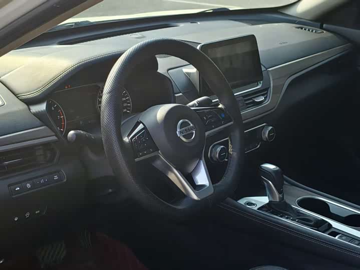 Фото 4 - Nissan Teana