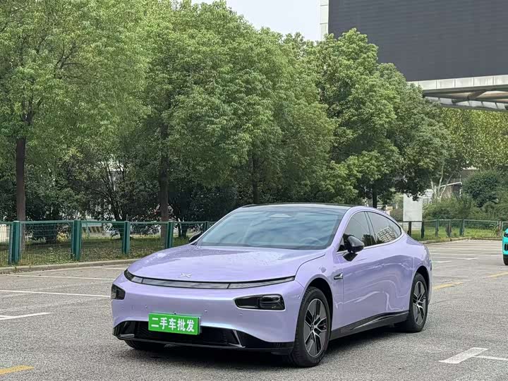 Фото 1 - XPeng P7