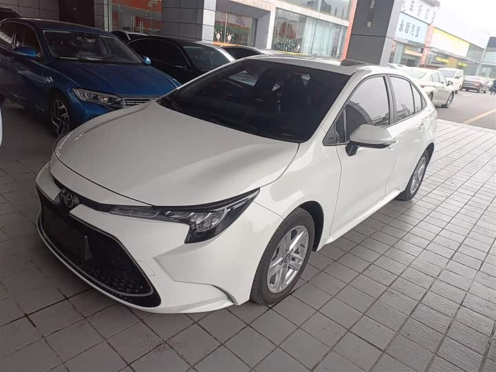 Фото 2 - Toyota Levin