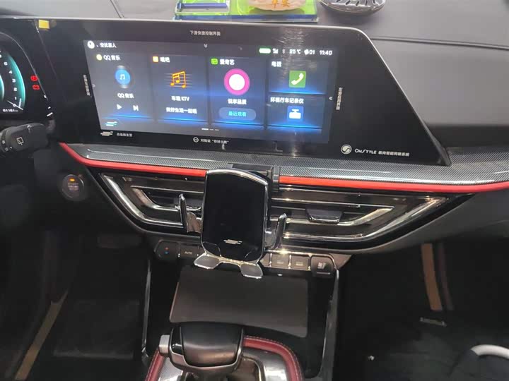 Фото 13 - Changan Oshan X5