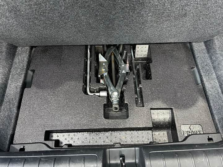 Фото 13 - Honda Accord