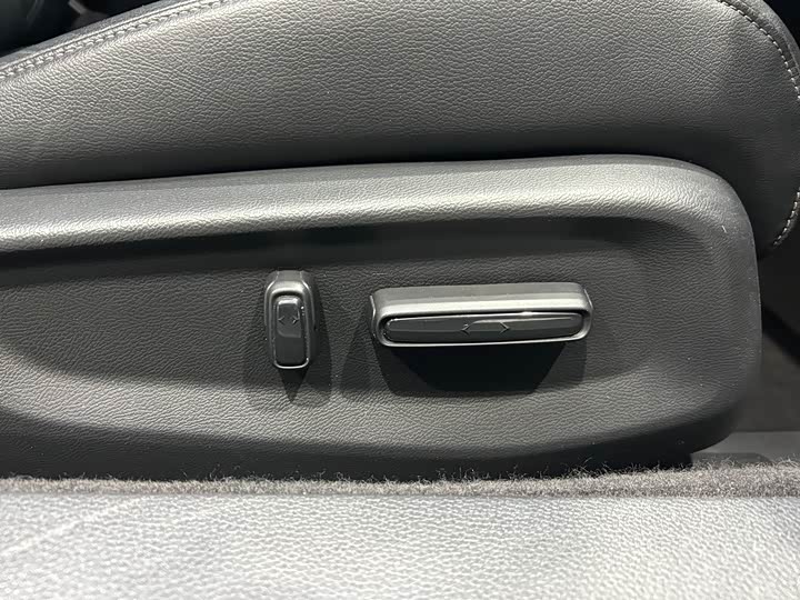 Фото 29 - Honda Accord