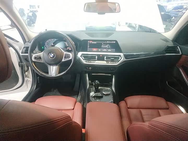 Фото 10 - BMW 3 Series